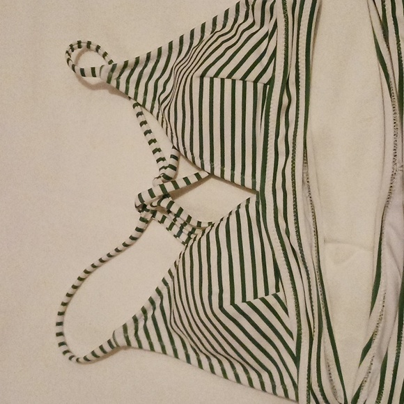 Cupshe Bikini - Picture 2 of 8